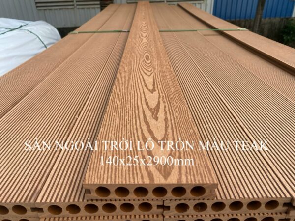 SÀN NGOÀI TRỜI LỖ TRÒN 2D TEAK 140x25